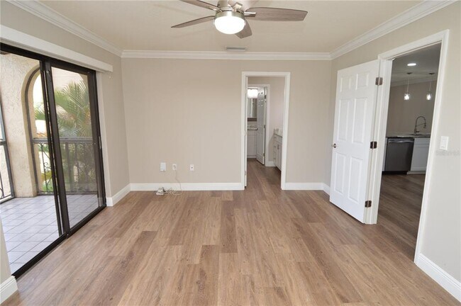 Building Photo - 6330 Grand Bahama Cir