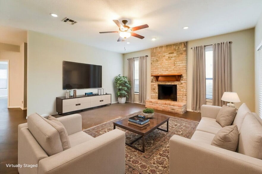 Building Photo - 3910 Cedar Valley Dr