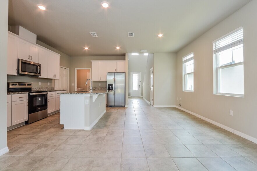 Building Photo - 2491 Gold Dust Dr