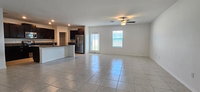 Building Photo - 9910 Spanish Lime Ct