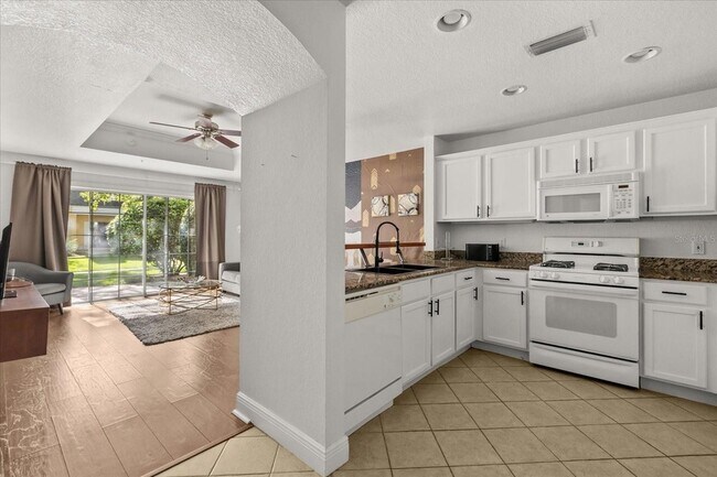 Building Photo - 1310 Seven Eagles Ct