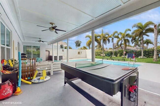 Building Photo - 11647 Anhinga Dr