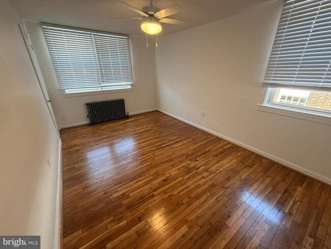 Building Photo - 1206 Green St