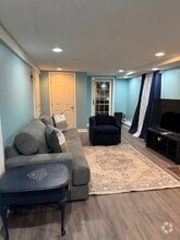 Building Photo - 37 Millstone Dr