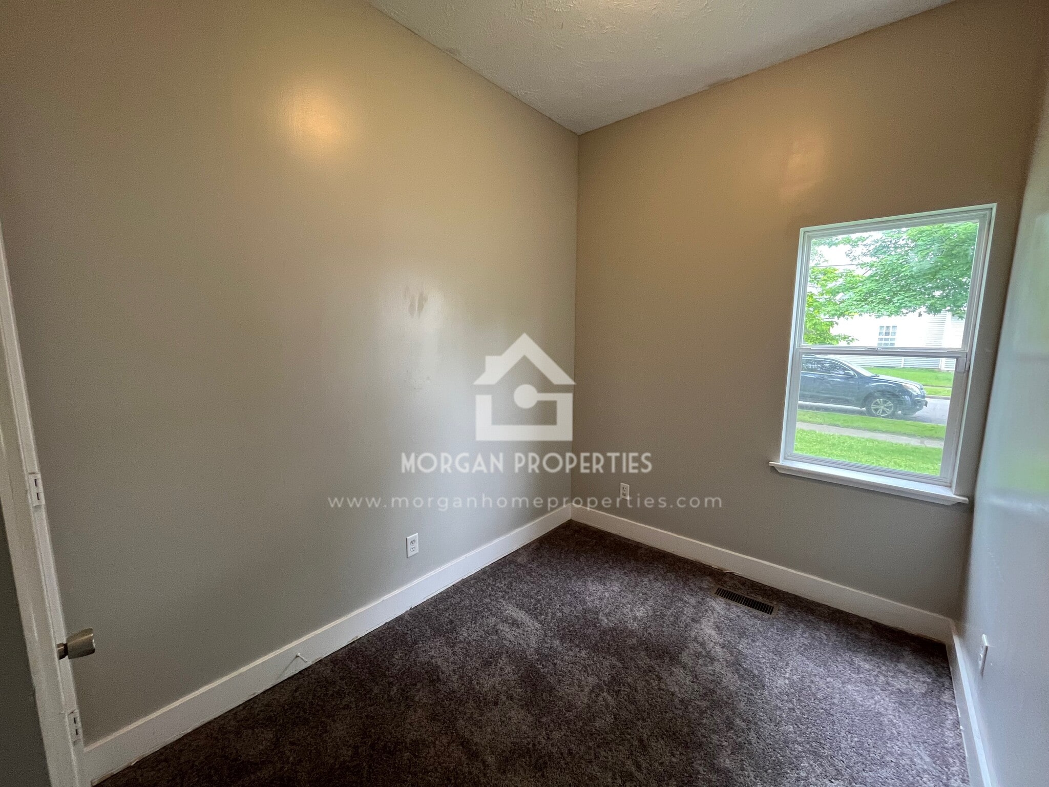 Building Photo - 623 Cottage Ave