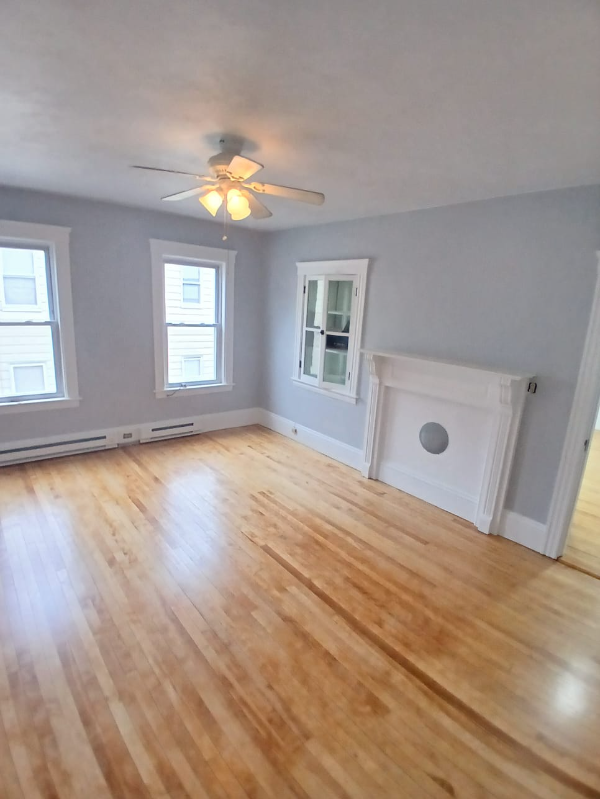 Building Photo - 8 Agawam St