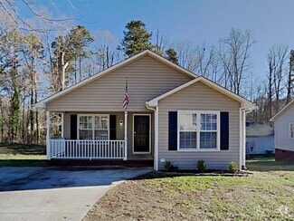 Building Photo - 317 Echo Ave
