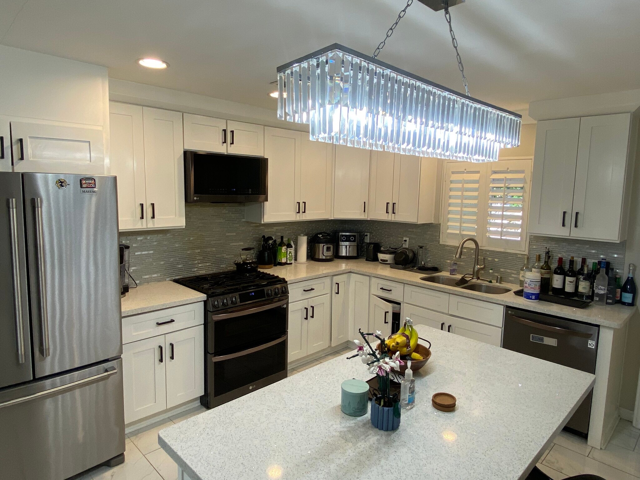 Building Photo - 9767 Comanche Ave