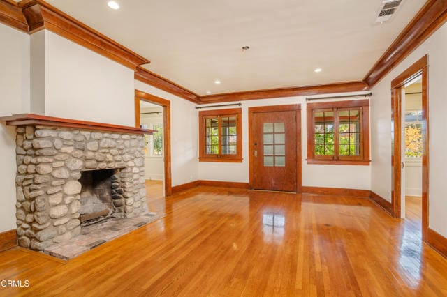 Building Photo - 847 S Los Robles Ave