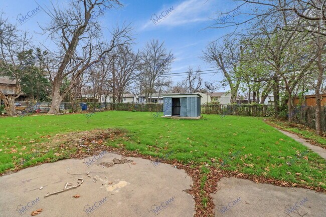 Building Photo - 2802 Materhorn Dr