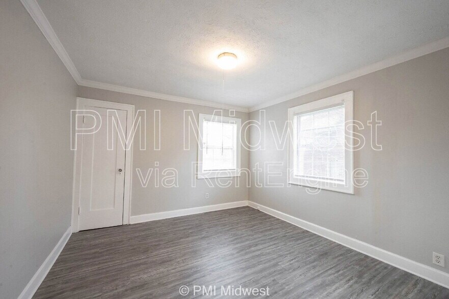 Building Photo - 4058 N Illinois St