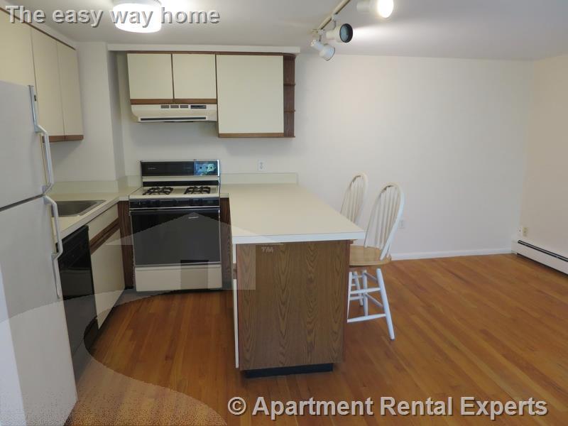 Building Photo - 61A Sixth St