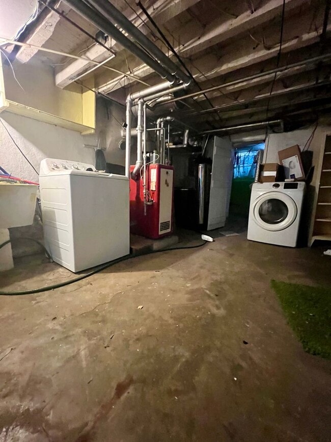 Building Photo - Stunning 3-Bedroom Townhome in Frankford! Available NOW!