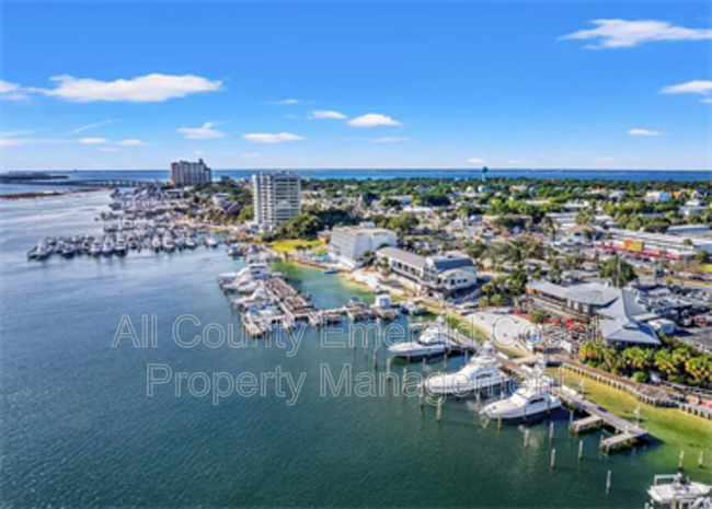 Building Photo - 10 Redbird Lp