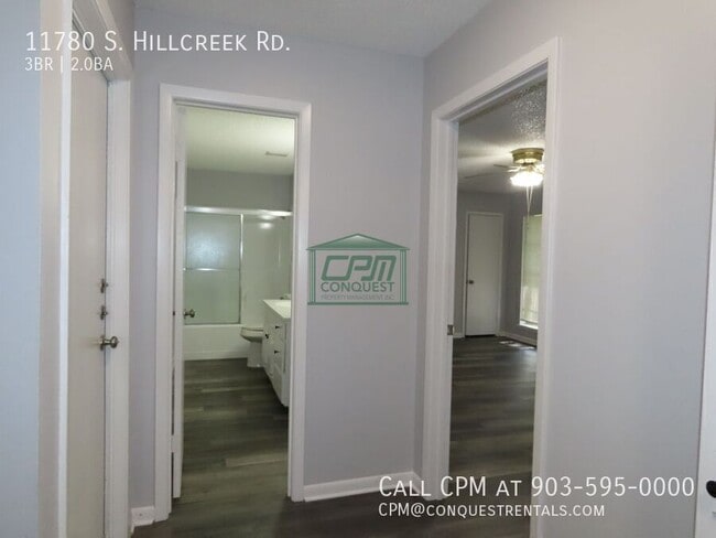 Building Photo - 11780 S Hillcreek Rd