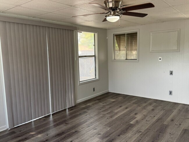 Building Photo - 8415 Braewick Dr