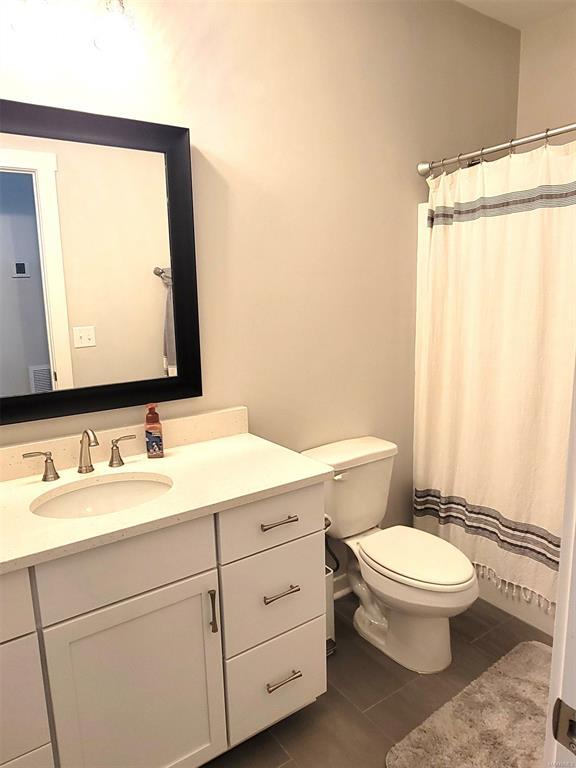 Building Photo - 821 Hedgefield Way