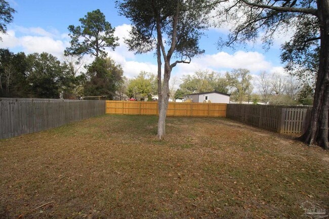 Building Photo - 7408 Oak Lake Blvd