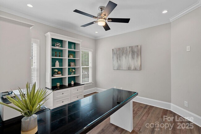 Building Photo - 17308 Players Ridge Dr
