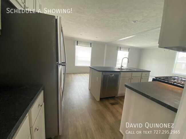 Building Photo - 112 Murray Dr