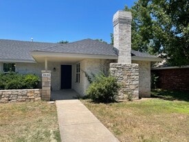 Building Photo - 4236 Ridgecrest Cir