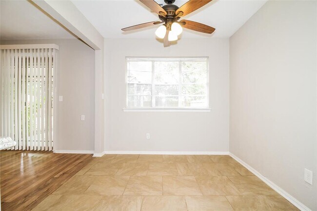 Building Photo - 4220 Corbett Dr