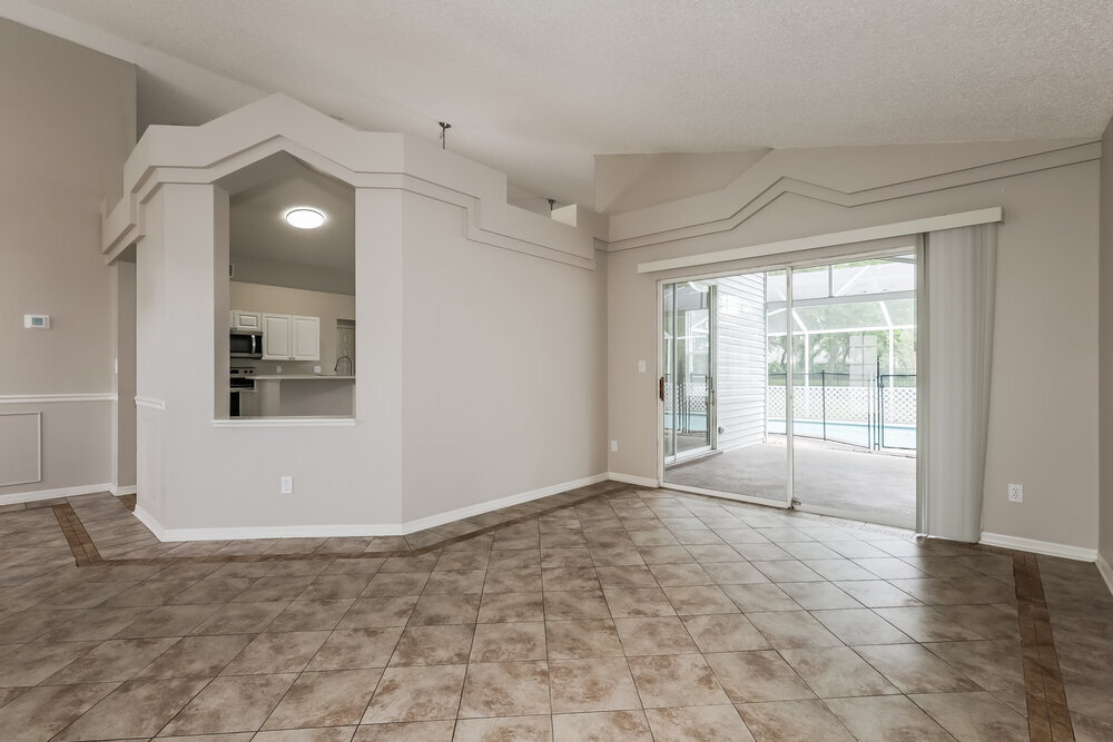 Building Photo - 3322 Silverpond Dr