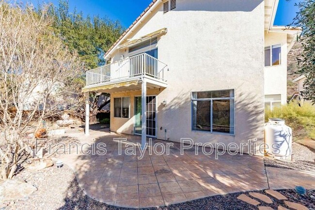 Building Photo - 29870 Platanus Dr