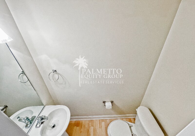 Building Photo - 4445 Baylor St