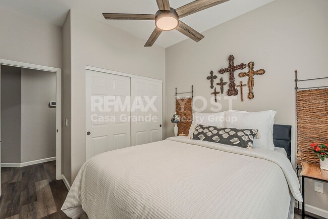 Building Photo - Furnished Home on 2.5 Acres – Your Escape Awaits!