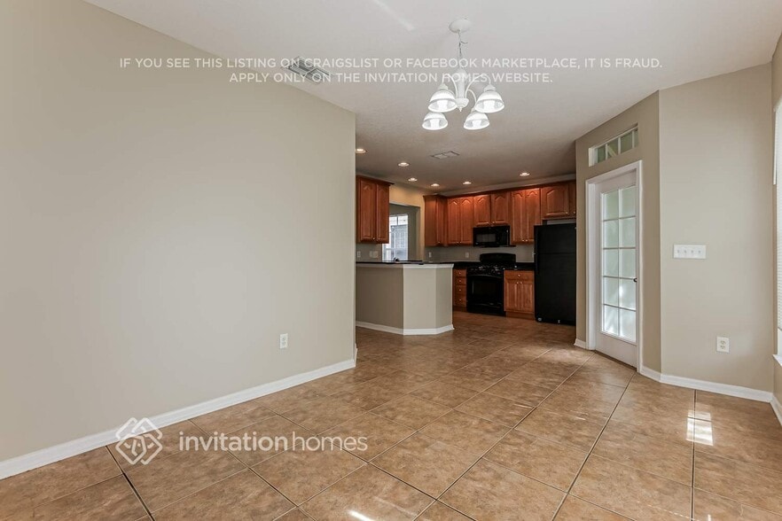 Building Photo - 5901 Grand Loneoak Ln