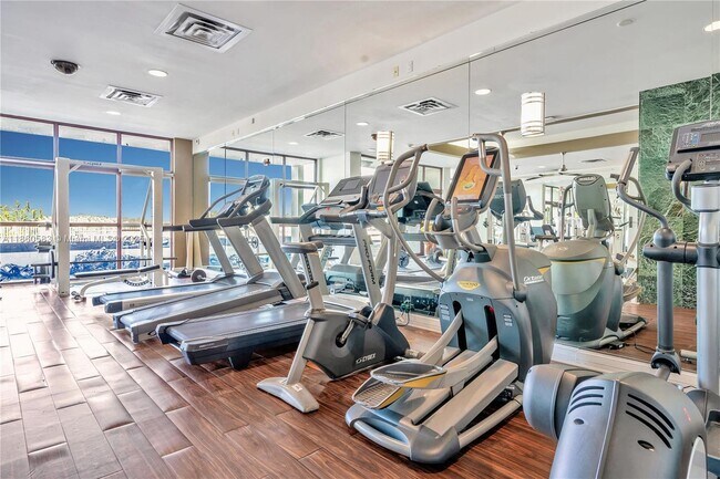 Building Photo - 6770 Indian Creek Dr