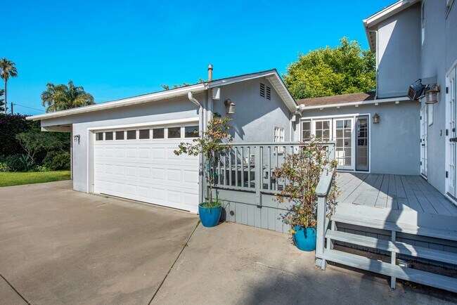 Building Photo - Charming Mesa Farmhouse with Modern Upgrades near Beach Access!