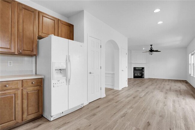 Building Photo - 1471 Leisure Lake Ln