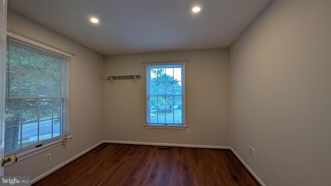 Building Photo - 4500 Stone Pine Ct