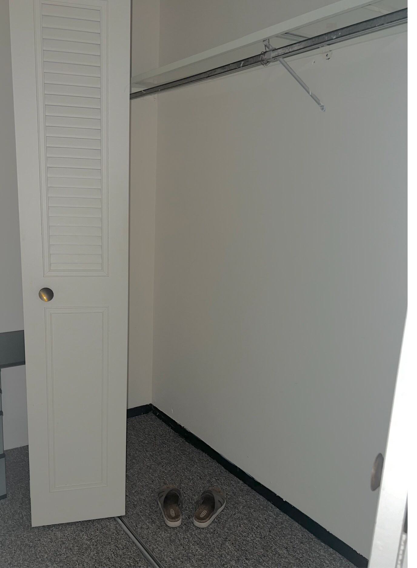 Building Photo - 555 E William St