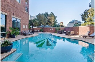 Building Photo - Vidorra