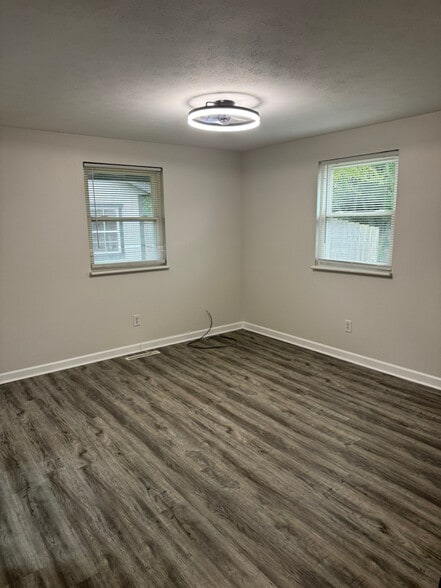 Building Photo - 6210 Alter Rd