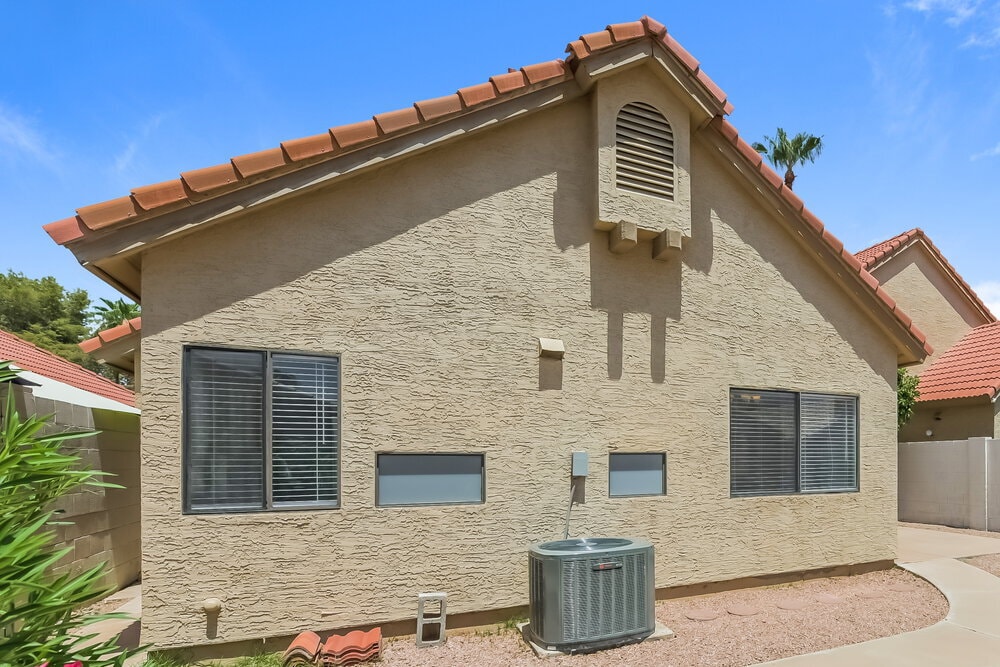Building Photo - 4681 W Harrison St