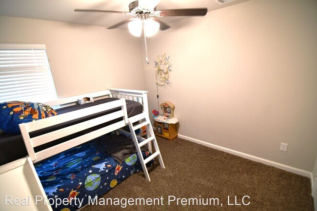 Building Photo - 4 br, 2 bath House - 16017 Olive Grove Dr