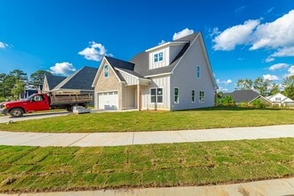 Building Photo - 5085 Oop Rd