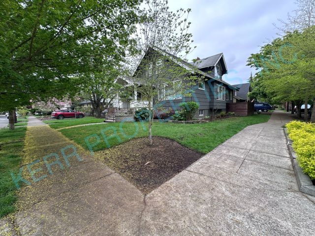 Building Photo - 2703 SE 71st Ave