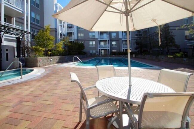 Building Photo - Gated Community With Pool and Fitness Center / 2 Beds 2 Baths