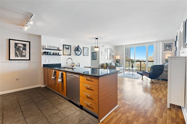 Building Photo - 50 Biscayne Blvd