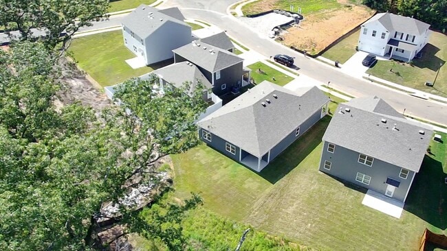 Building Photo - 4BR One-Level Home in Rosser Farms – Open Floor Plan + Prime Location!