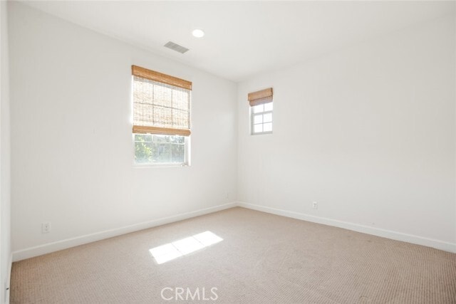 Building Photo - 26 Windwalker Way