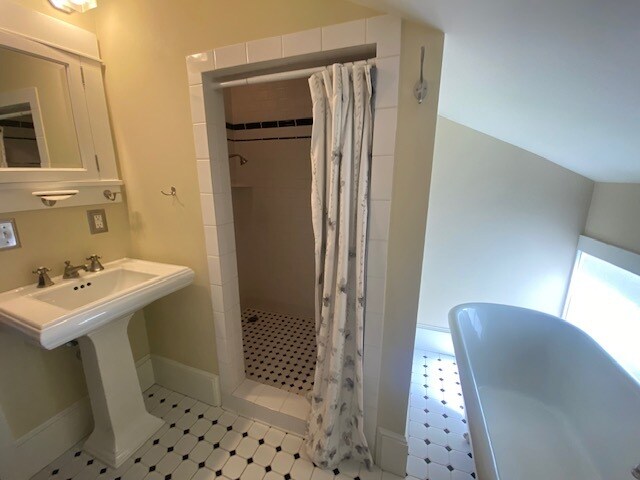 Building Photo - 85 Park St