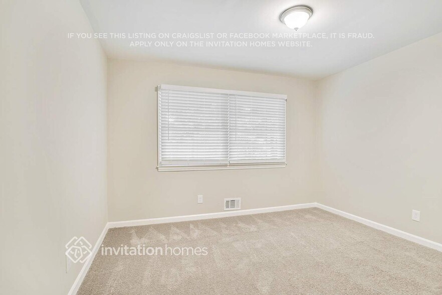 Building Photo - 3074 Boulder Way