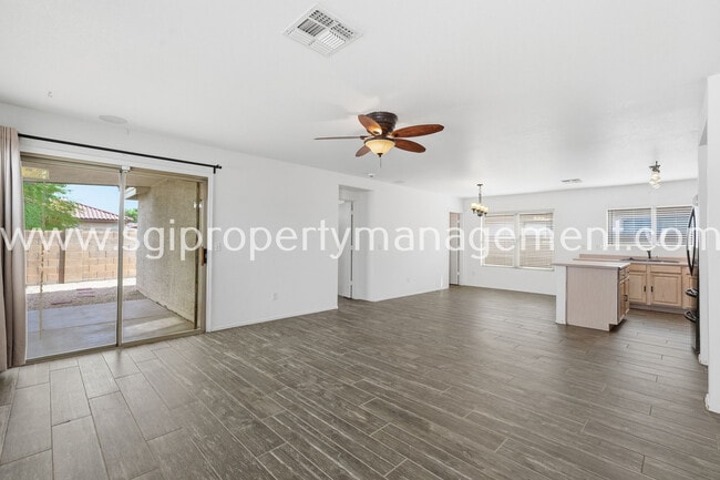 Building Photo - 714 East Michigan Ave