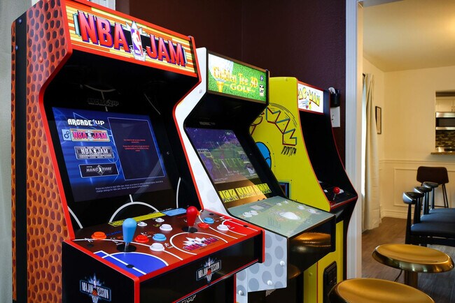 Building Photo - 107 Wickford Way